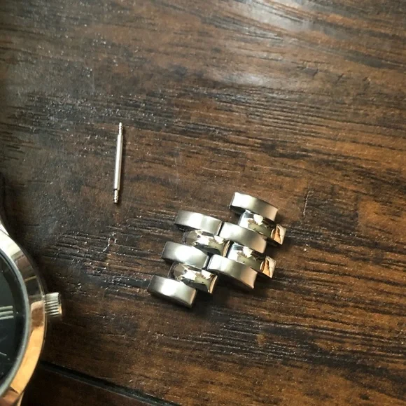 FOSSIL WATCH - Picture 2 of 5